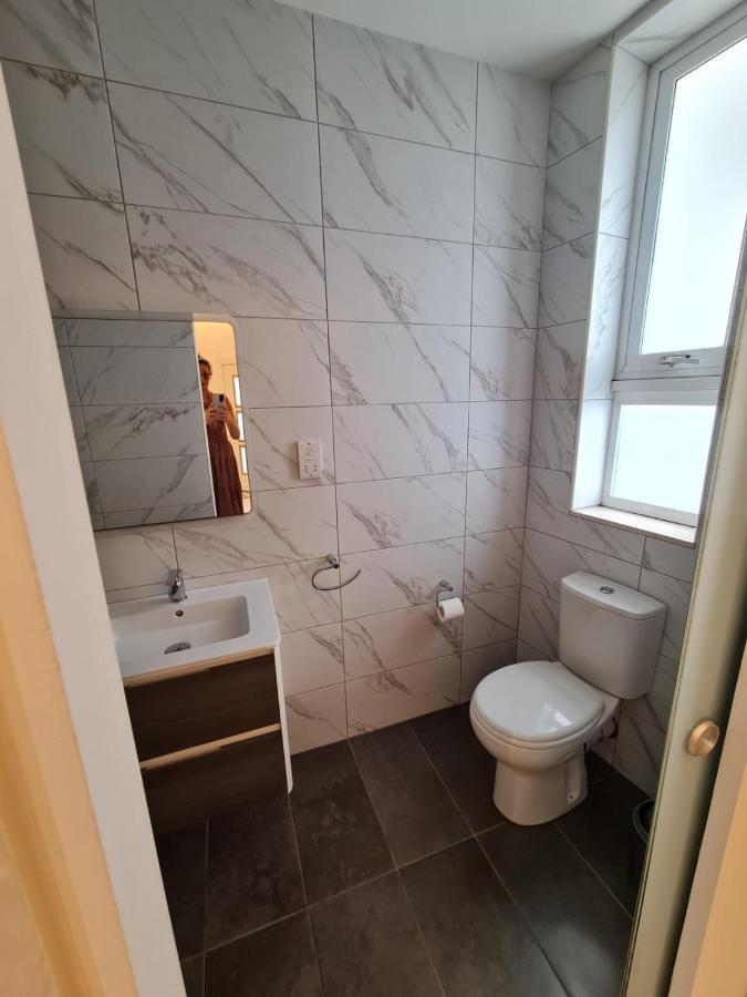 Crescent Corner Apartment Сейнт Полс Бей Екстериор снимка
